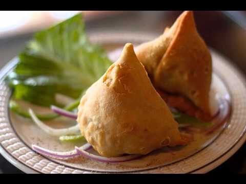 Samosas Vegetarianas: Delicias Culinarias de la India